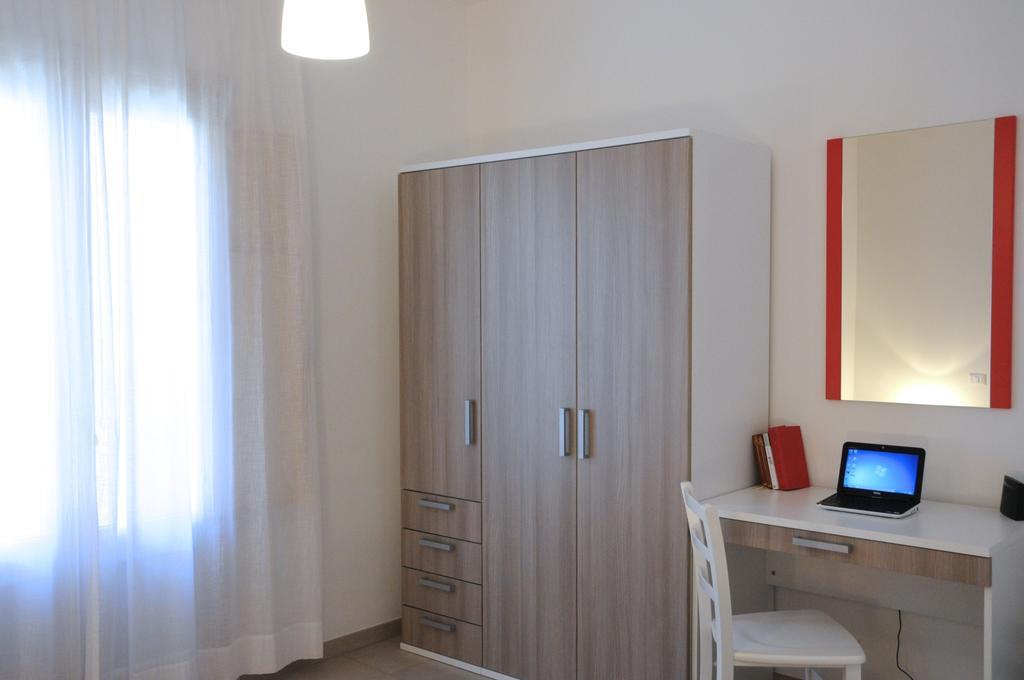 Ypsilhome Castelbuono  Exteriör bild